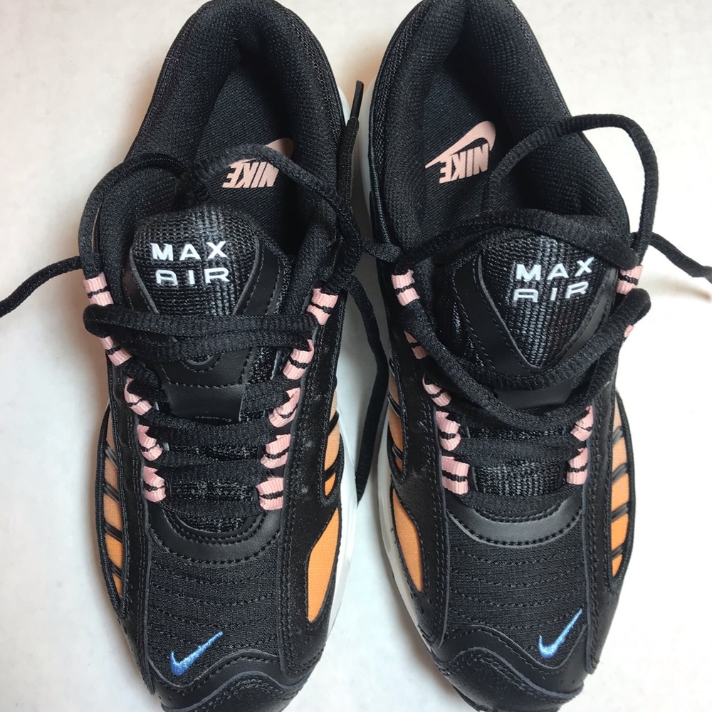 Nike Air Max Tailwind IV Womens’ 6/Bg kids 4 equivalent BNIB PRICE FIRM! - Picture 4 of 13